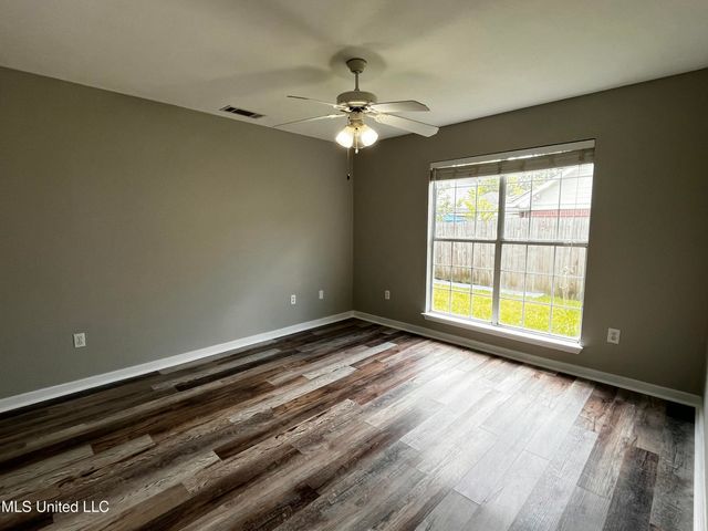 1043 Spanish Oak Boulevard, Florence, MS 39073