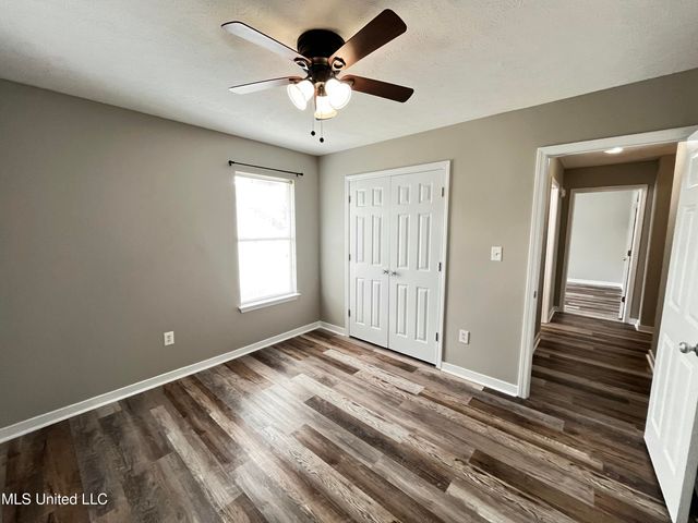 1043 Spanish Oak Boulevard, Florence, MS 39073