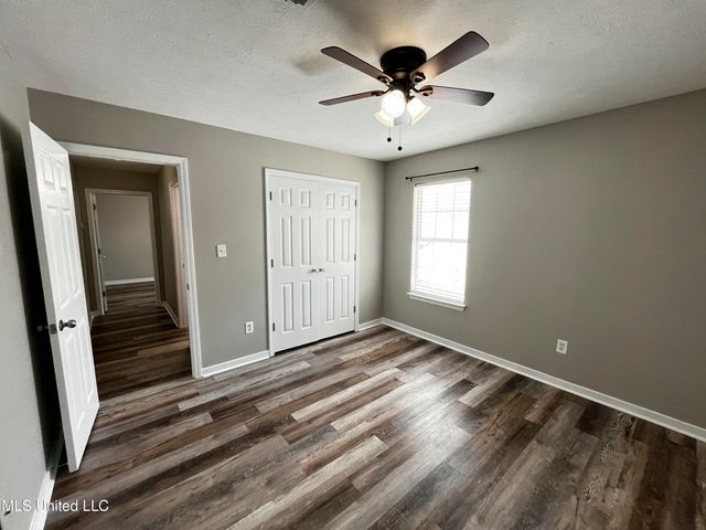 1043 Spanish Oak Boulevard, Florence, MS 39073