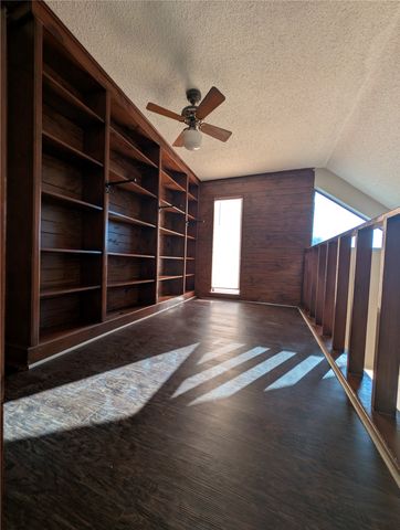 2310 Bamboo Drive J201, Arlington, TX 76006