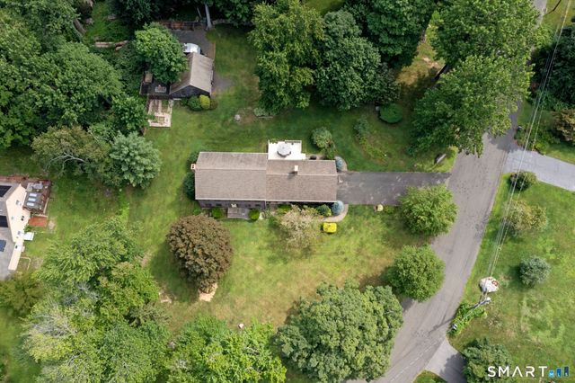 39 Old Carriage Road, Portland, CT 06480