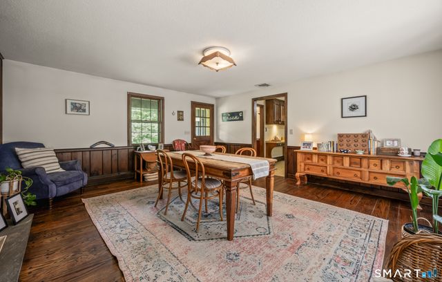 39 Old Carriage Road, Portland, CT 06480