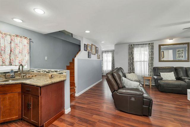 5 Howard Street, Pembroke, NH 03275