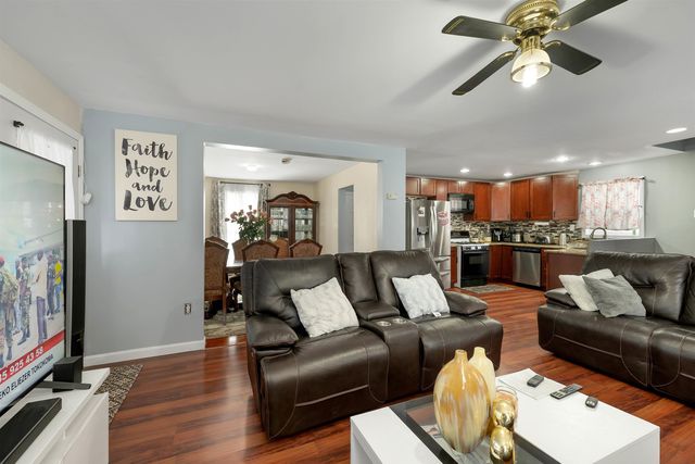 5 Howard Street, Pembroke, NH 03275