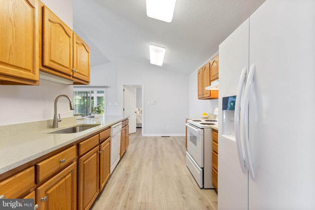 Image 14 of property listing at 12350 NEALE SOUND DR, Cobb Island, MD 20625