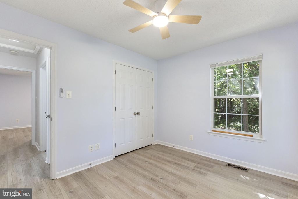 Image 24 of property listing at 12350 NEALE SOUND DR, Cobb Island, MD 20625