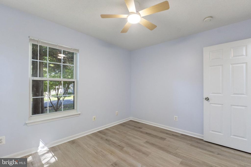 Image 26 of property listing at 12350 NEALE SOUND DR, Cobb Island, MD 20625