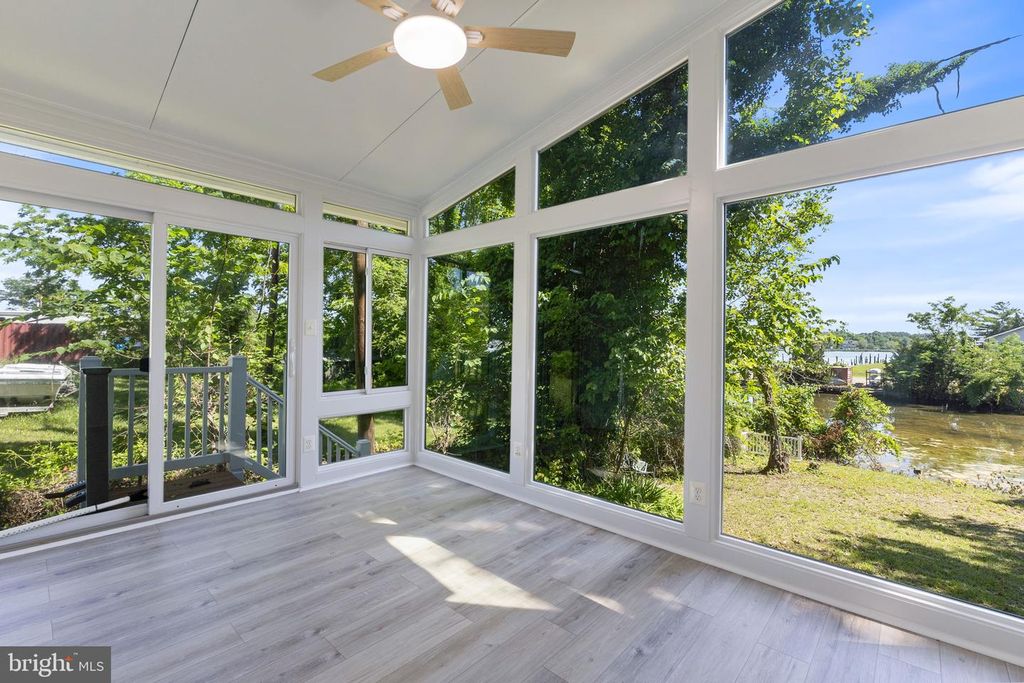 Image 32 of property listing at 12350 NEALE SOUND DR, Cobb Island, MD 20625