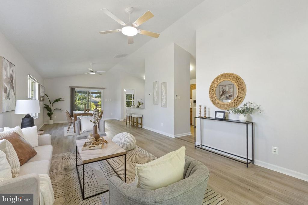 Image 4 of property listing at 12350 NEALE SOUND DR, Cobb Island, MD 20625