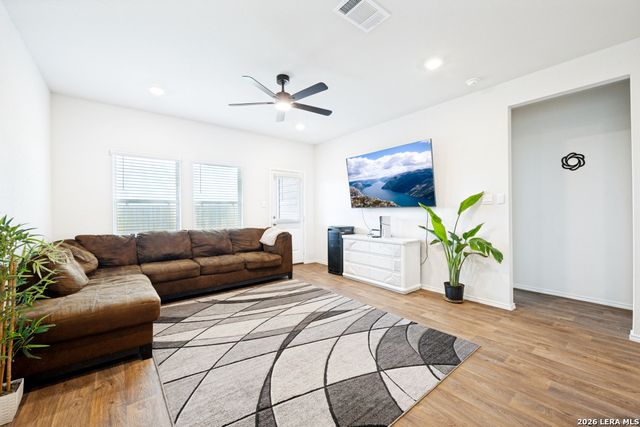 1563 Chianti Pass, New Braunfels, TX 78130