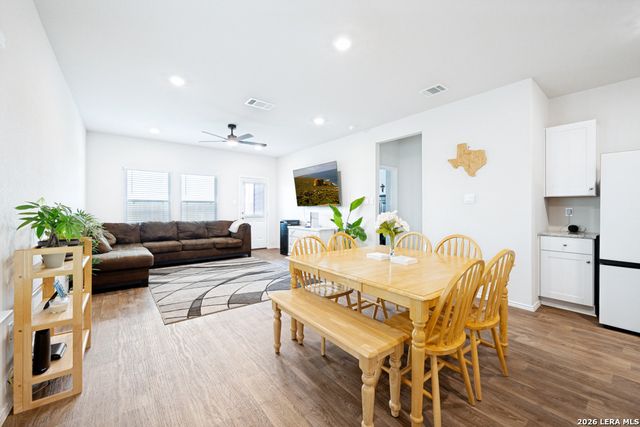 1563 Chianti Pass, New Braunfels, TX 78130