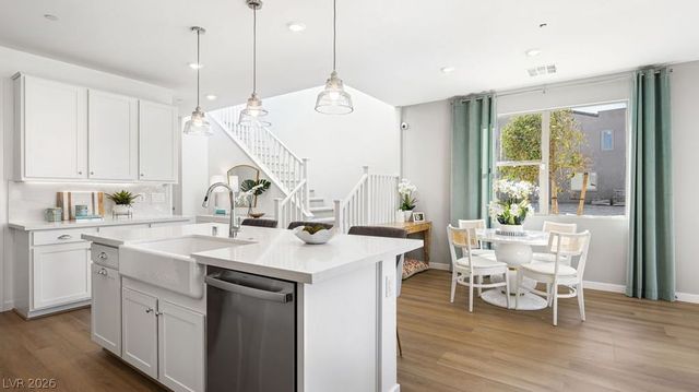 1551 Song Lark Lane, Las Vegas, NV 89138