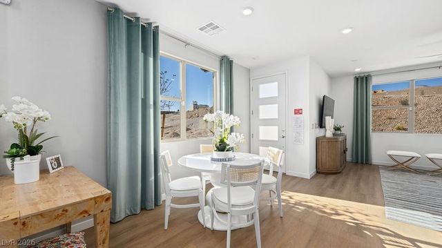 1551 Song Lark Lane, Las Vegas, NV 89138