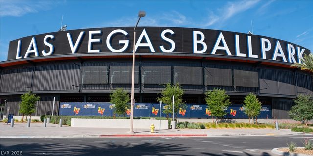 1551 Song Lark Lane, Las Vegas, NV 89138