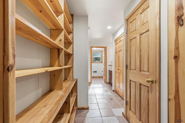 24760 HIDDEN VALLEY RD, Hermosa, SD 57744