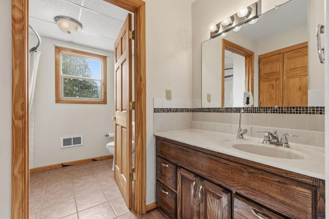 24760 HIDDEN VALLEY RD, Hermosa, SD 57744