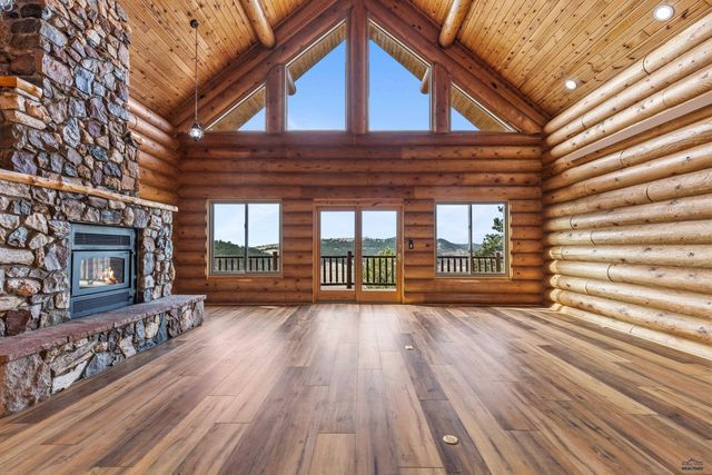 24760 HIDDEN VALLEY RD, Hermosa, SD 57744