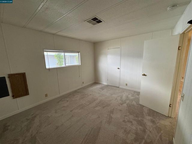 141 Maui Drive, Pittsburg, CA 94565