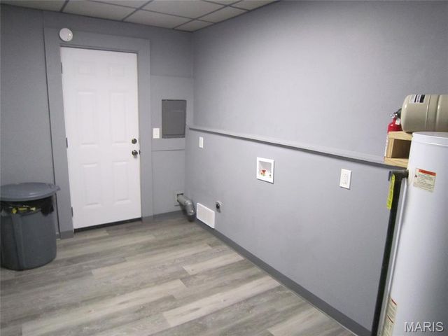 1709 Jay Street B, Belleville, IL 62226