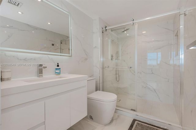 90 Alton Road 1109, Miami Beach, FL 33139