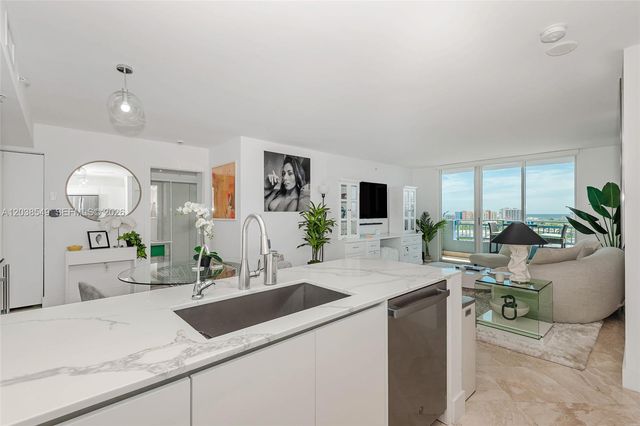 90 Alton Road 1109, Miami Beach, FL 33139