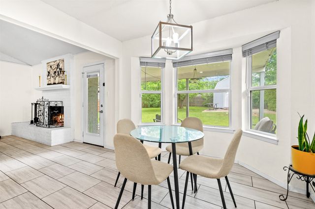 6808 Woodway Drive, Fort Worth, TX 76133