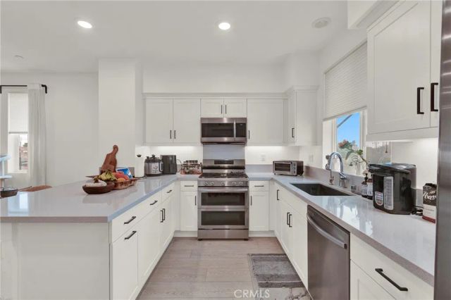 271 N Magnolia Avenue 5, Anaheim, CA 92801