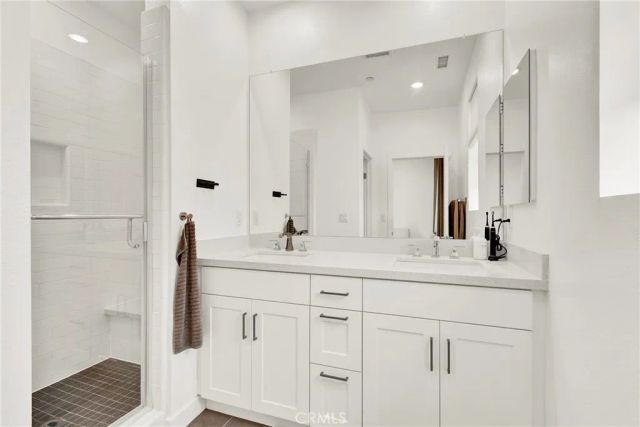 271 N Magnolia Avenue 5, Anaheim, CA 92801