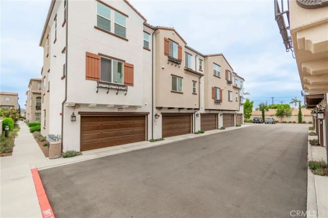 271 N Magnolia Avenue 5, Anaheim, CA 92801