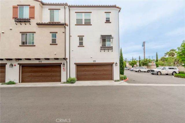 271 N Magnolia Avenue 5, Anaheim, CA 92801