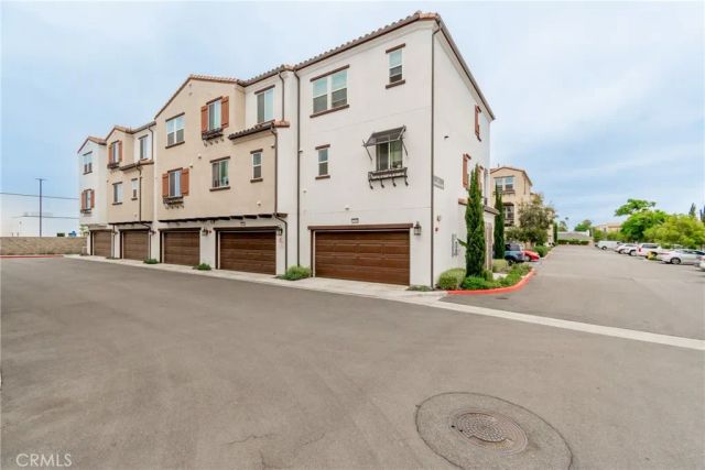 271 N Magnolia Avenue 5, Anaheim, CA 92801