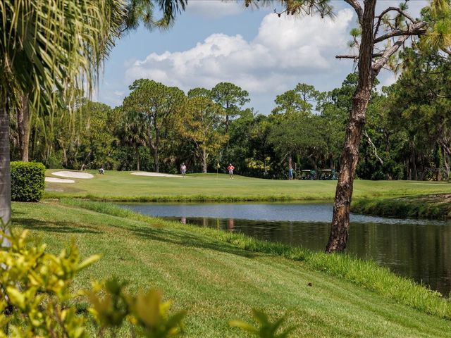 4440 WEYBRIDGE 4440, Sarasota, FL 34235