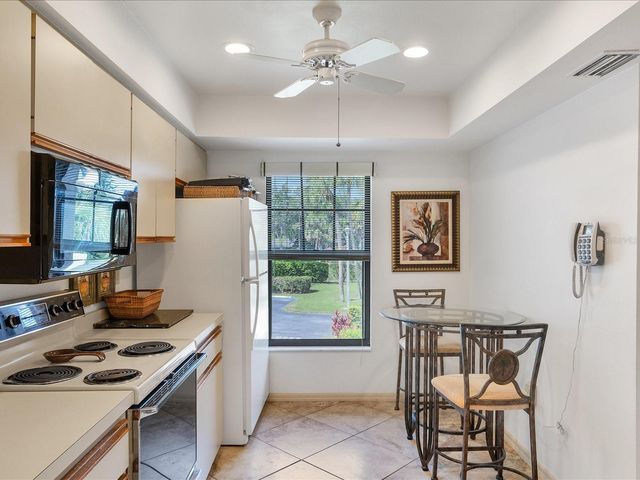 4440 WEYBRIDGE 4440, Sarasota, FL 34235