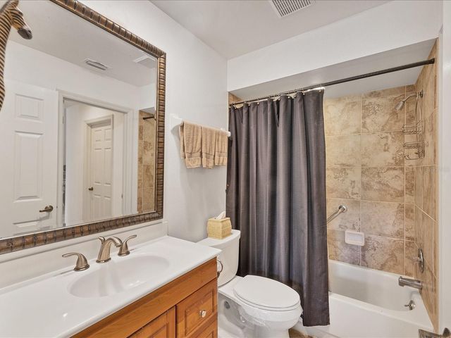 4440 WEYBRIDGE 4440, Sarasota, FL 34235