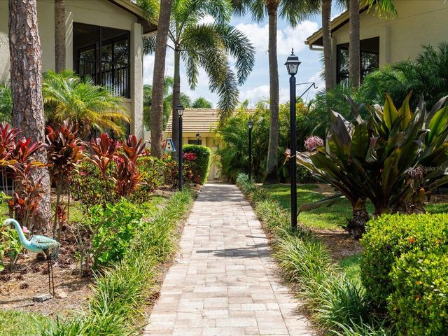 4440 WEYBRIDGE 4440, Sarasota, FL 34235