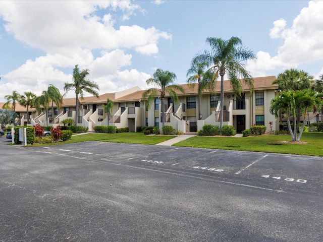 4440 WEYBRIDGE 4440, Sarasota, FL 34235