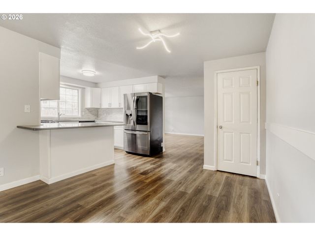 17337 Sw PACIFICA Ct, Beaverton, OR 97006