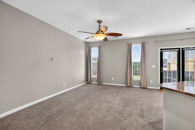7277 Charlotte Pike Unit 214, Nashville, TN 37209