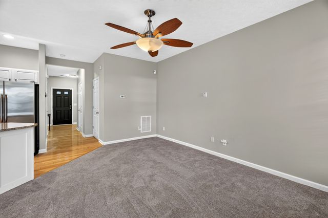 7277 Charlotte Pike Unit 214, Nashville, TN 37209