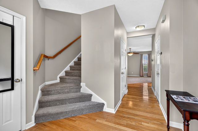 7277 Charlotte Pike Unit 214, Nashville, TN 37209