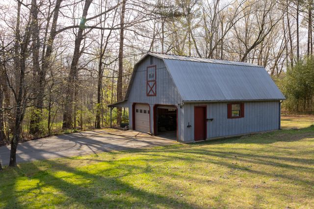 4818 Howardsville Road, Apison, TN 37302