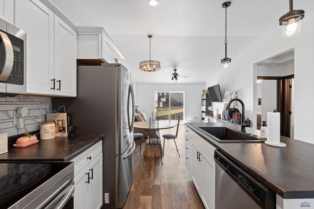 5349 COAL BANK DR, Rapid City, SD 57701