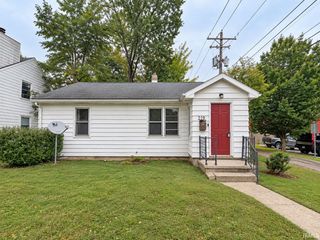 219 S Jefferson Street, Bloomington, IN 47401