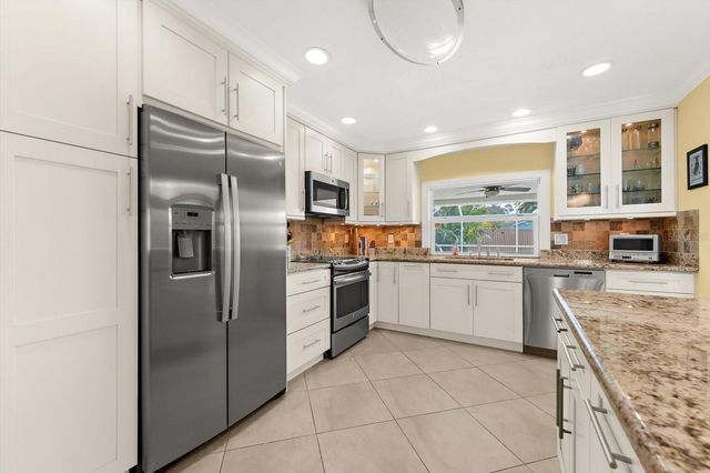 5723 1ST AVENUE DRIVE W, Bradenton, FL 34209