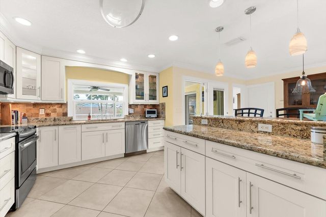 5723 1ST AVENUE DRIVE W, Bradenton, FL 34209