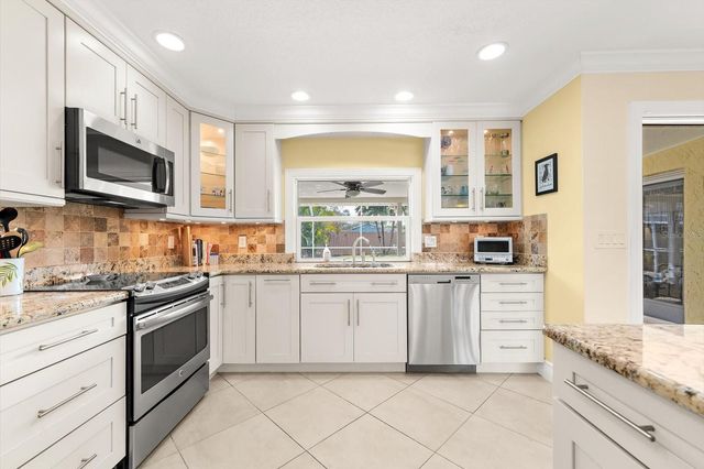 5723 1ST AVENUE DRIVE W, Bradenton, FL 34209