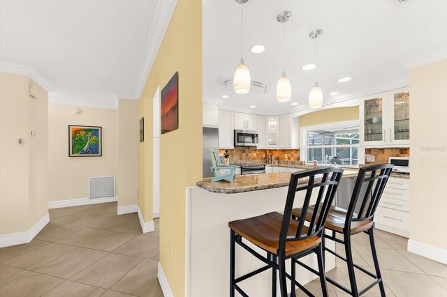 5723 1ST AVENUE DRIVE W, Bradenton, FL 34209