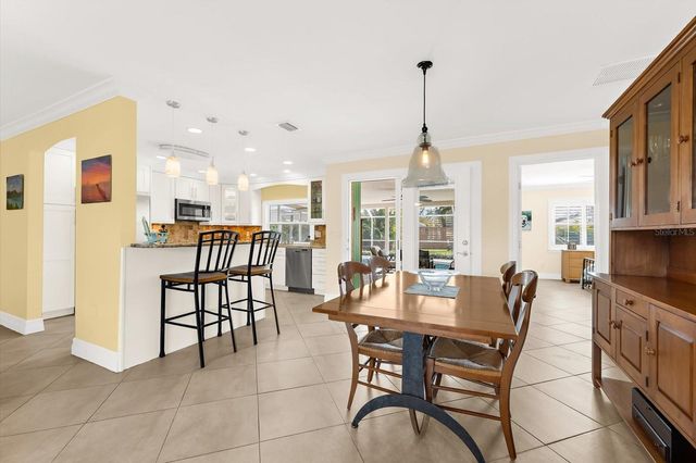 5723 1ST AVENUE DRIVE W, Bradenton, FL 34209