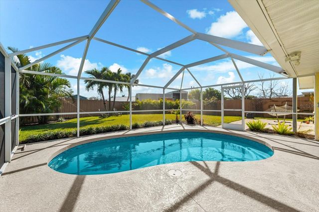 5723 1ST AVENUE DRIVE W, Bradenton, FL 34209