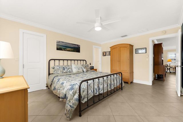 5723 1ST AVENUE DRIVE W, Bradenton, FL 34209